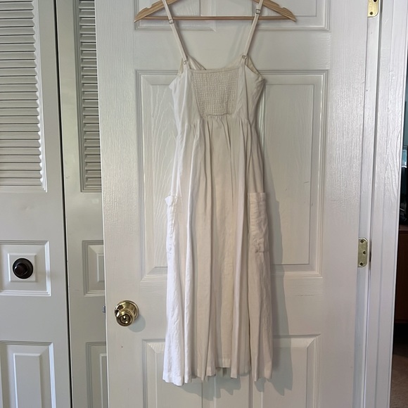 Urban outfitters Emilia midi dress - Picture 7 of 10